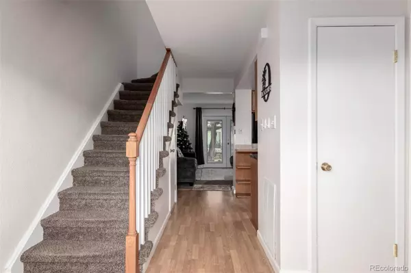 Lakewood, CO 80215,9925 W 20th AVE #17