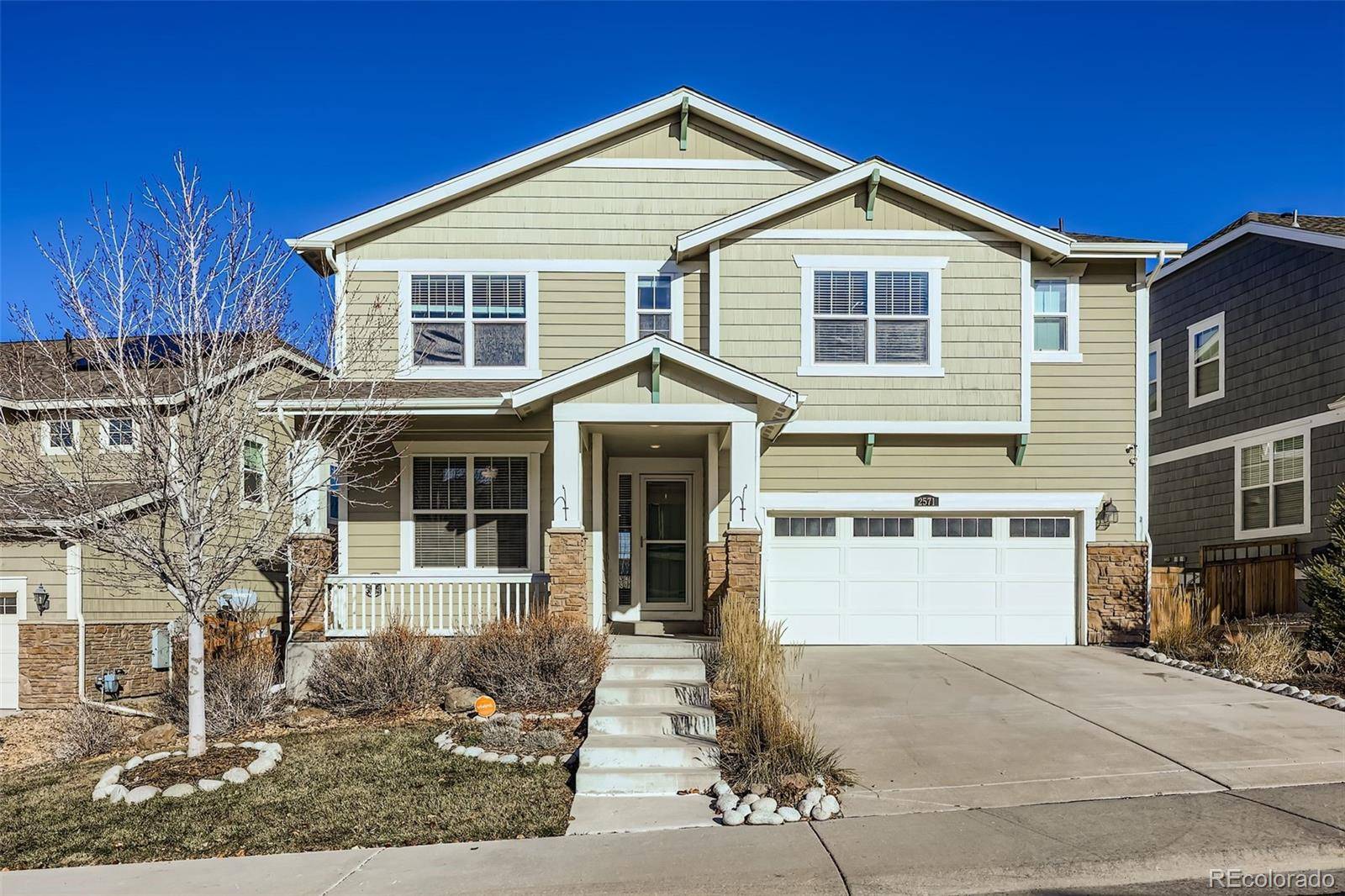 2571 Ambience LN, Castle Rock, CO 80109