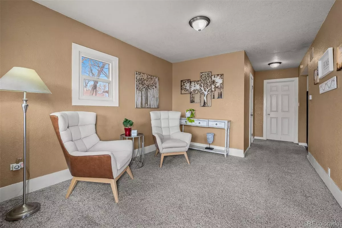 Colorado Springs, CO 80903,224 W Mill ST