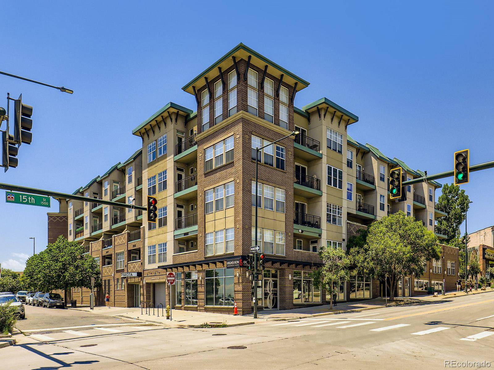 Denver, CO 80211,1441 CENTRAL #305