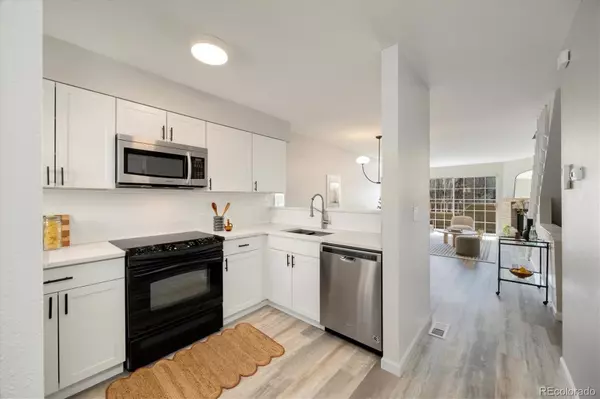 1818 S Quebec WAY #3-4, Denver, CO 80231