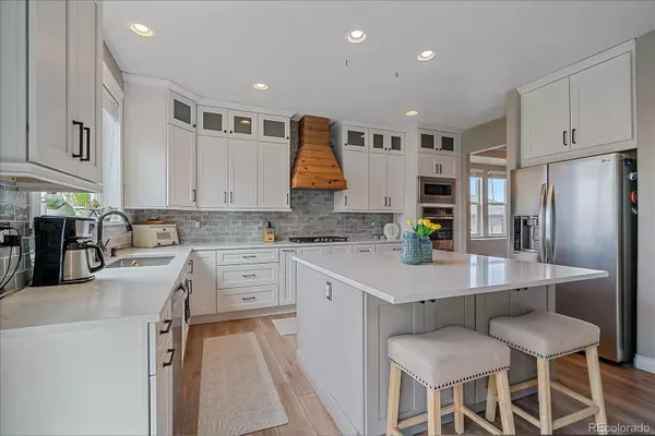 Castle Rock, CO 80104,832 Tarpan PL