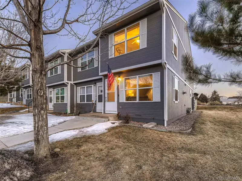 2040 Oakcrest CIR, Castle Rock, CO 80104