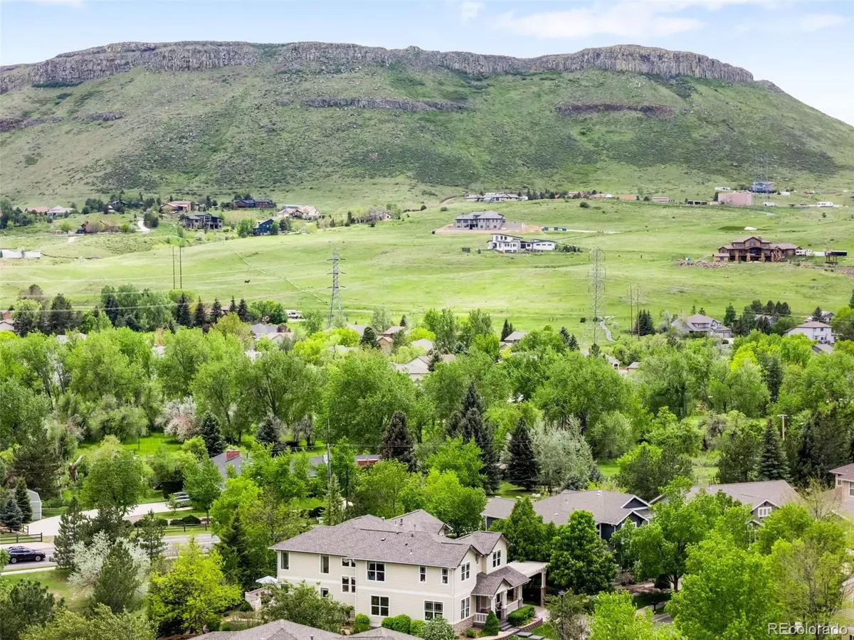 Arvada, CO 80403,6032 Umber ST