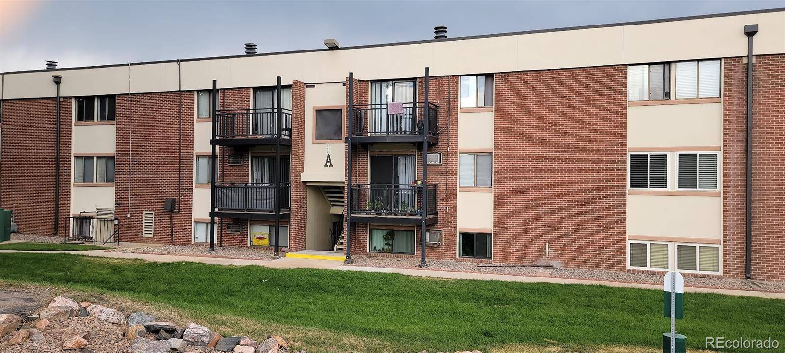 5995 W Hampden AVE #4A, Denver, CO 80227