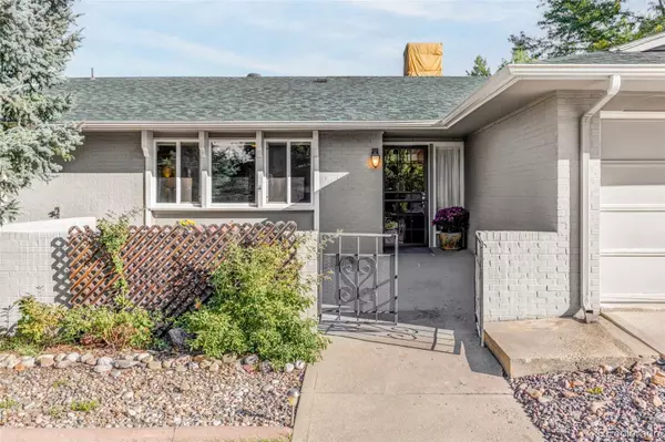 8653 W Center AVE, Lakewood, CO 80226