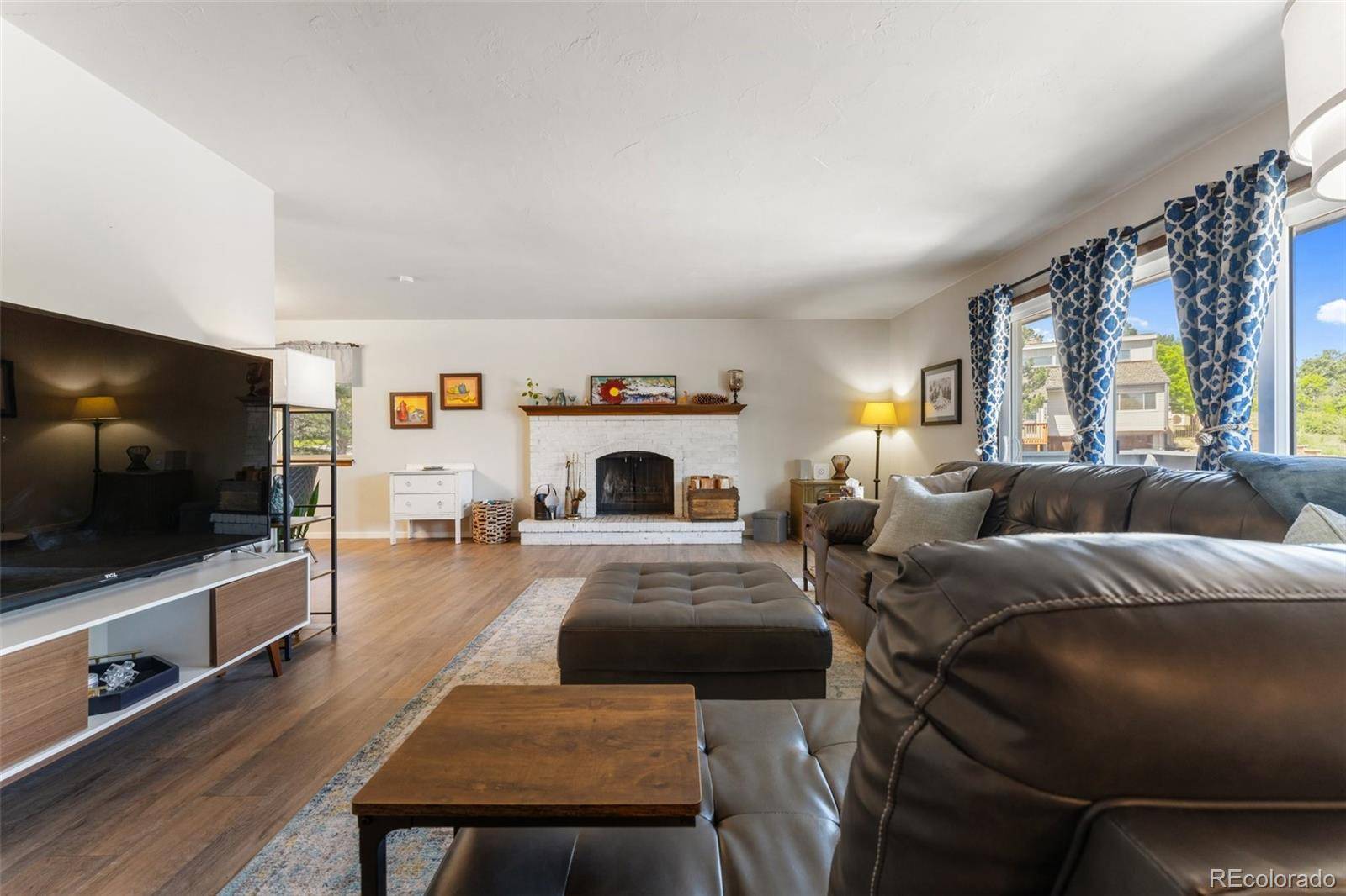 Colorado Springs, CO 80918,6170 Castlewood LN