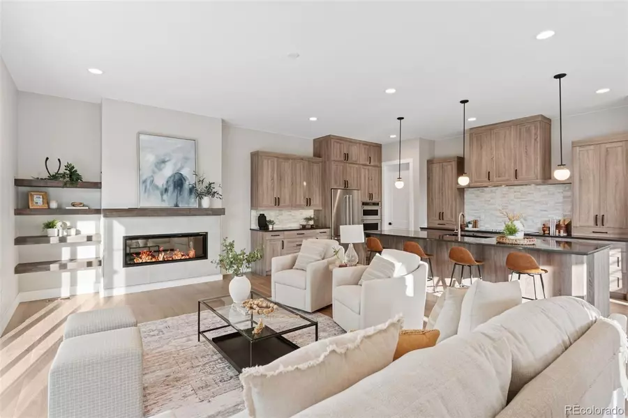 927 William WAY, Berthoud, CO 80513