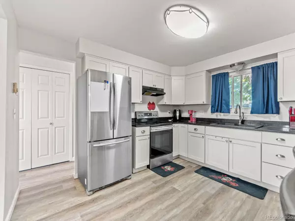 Aurora, CO 80011,1662 Biscay CIR