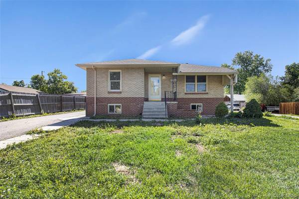 235 S Holland ST, Lakewood, CO 80226