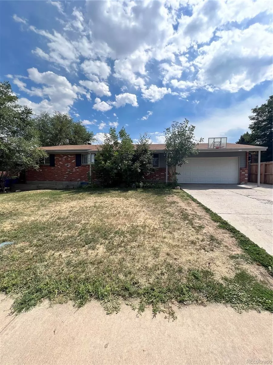 Aurora, CO 80012,432 S Potomac CIR