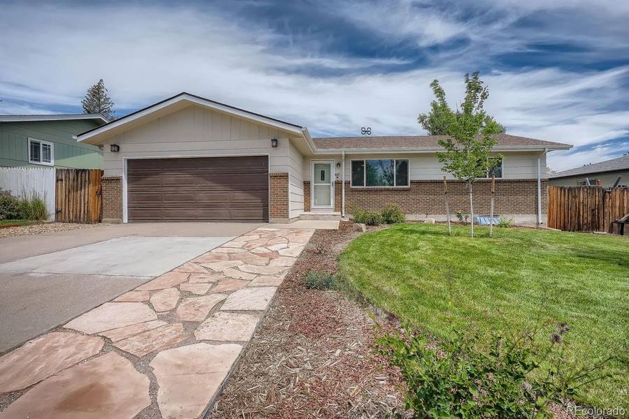 3007 19th ST, Greeley, CO 80634