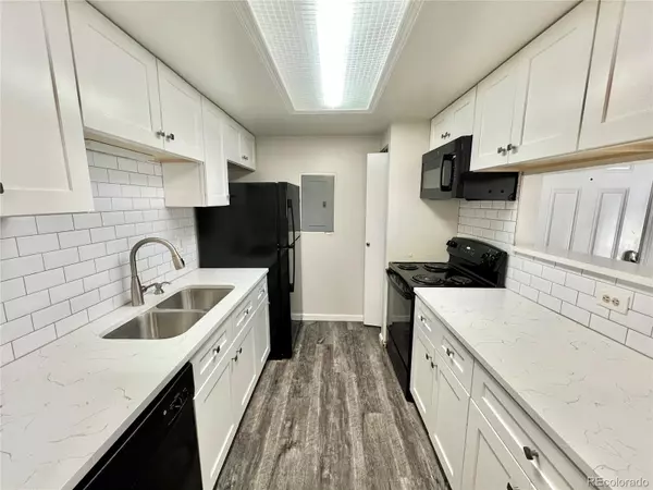 Aurora, CO 80017,18031 E Kentucky AVE #103