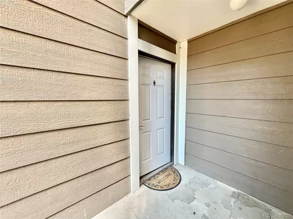 Aurora, CO 80017,18031 E Kentucky AVE #103