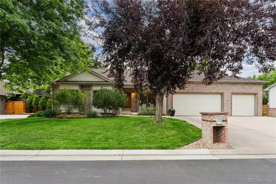 590 Manorwood LN, Louisville, CO 80027