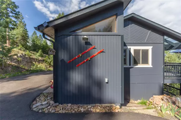 Morrison, CO 80465,20600 Rangeview DR