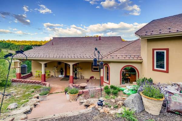 2665 Coyote CIR, Black Hawk, CO 80422