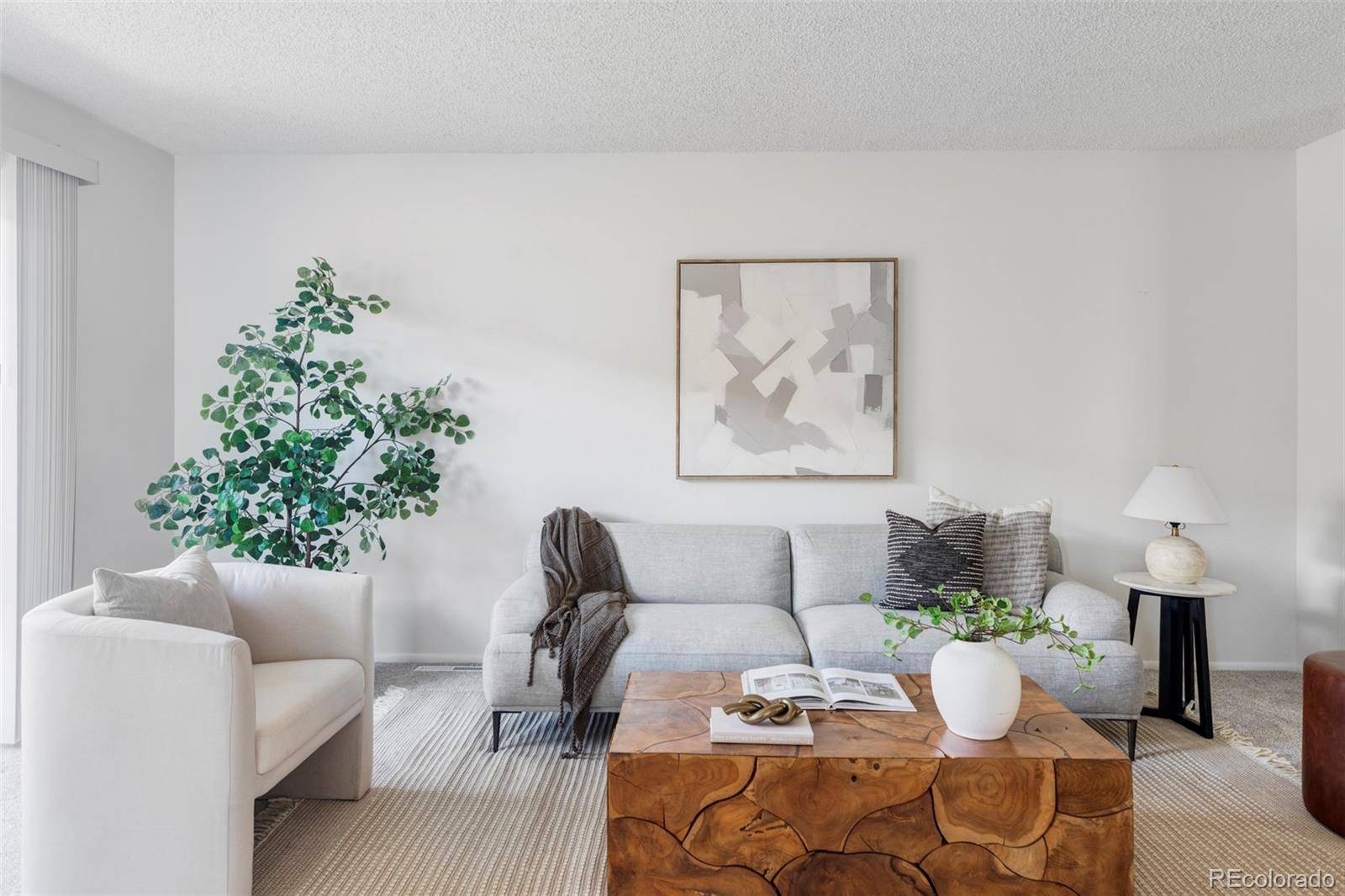 Lakewood, CO 80232,9453 W Utah PL