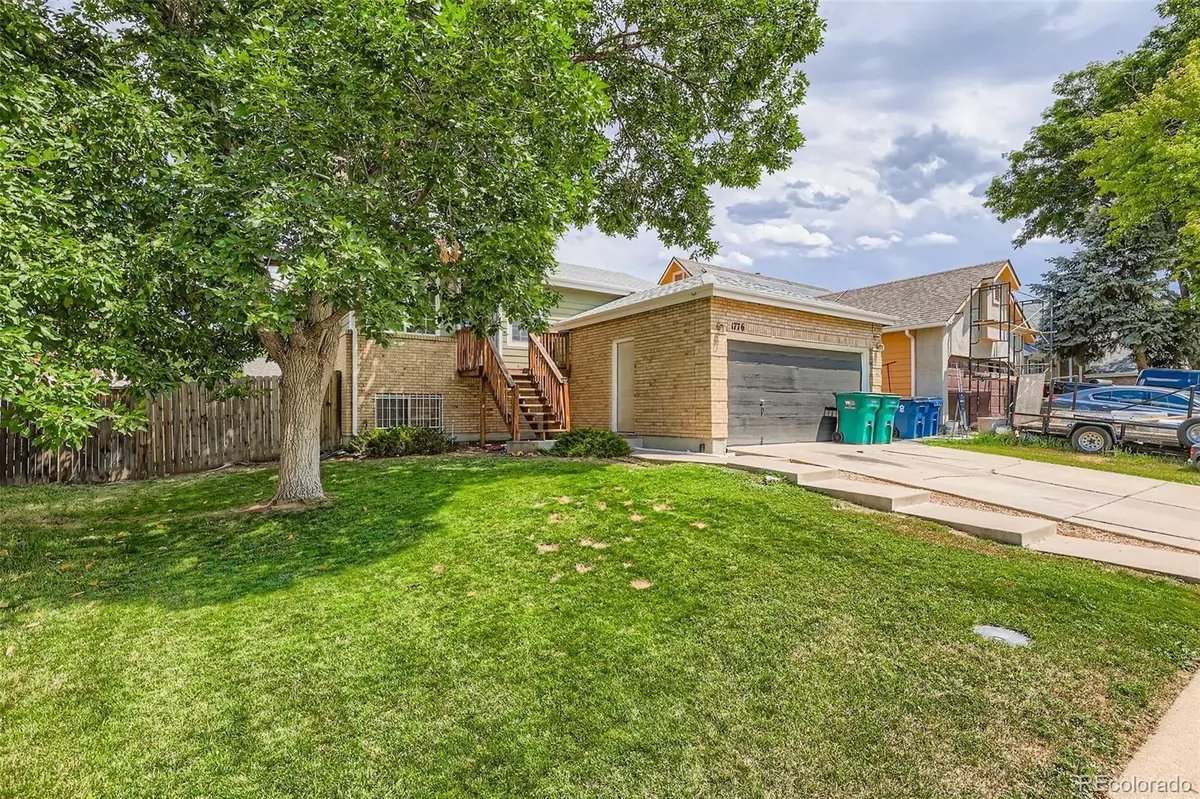 Aurora, CO 80011,1776 Fraser CT
