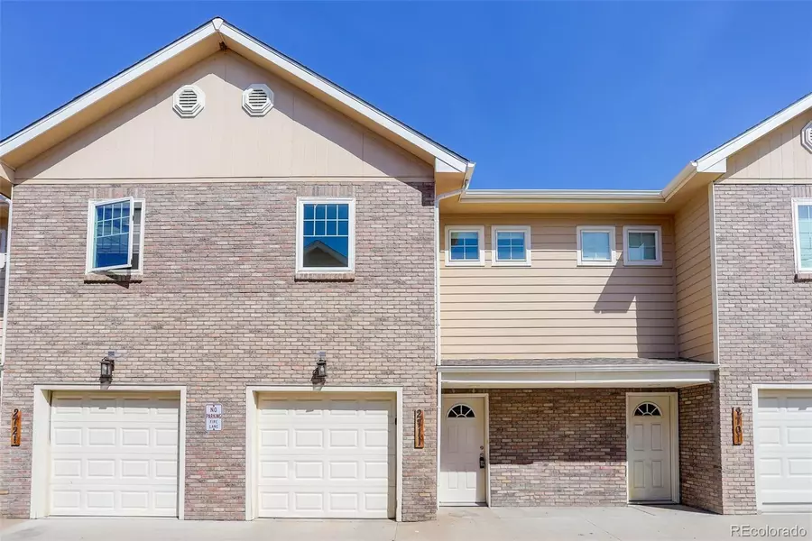 2711 N Sable BLVD, Aurora, CO 80011