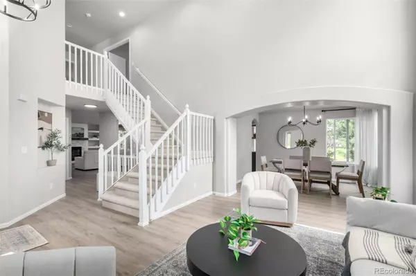 Longmont, CO 80504,664 Clarendon DR