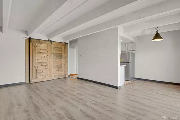 Denver, CO 80209,100 S Clarkson ST #303