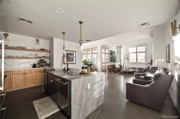 275 S Harrison ST #602, Denver, CO 80209