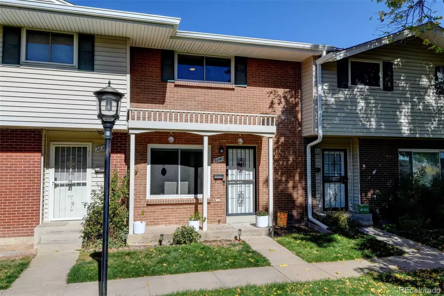 9240 E Lehigh AVE, Denver, CO 80237