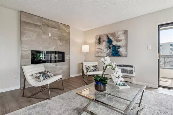 Aurora, CO 80014,13890 E Marina DR #302