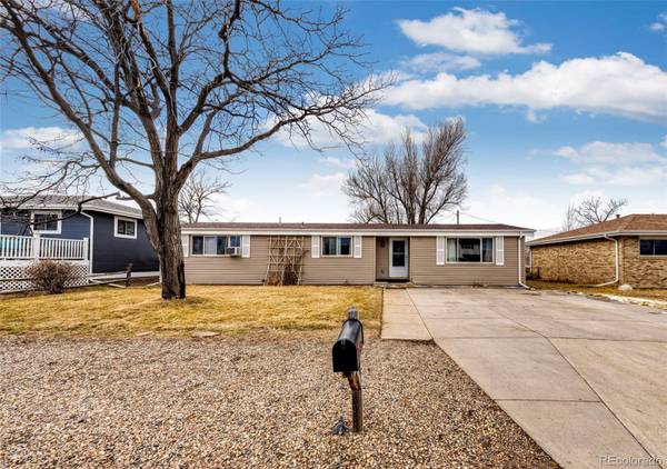 535 3rd ST, Bennett, CO 80102