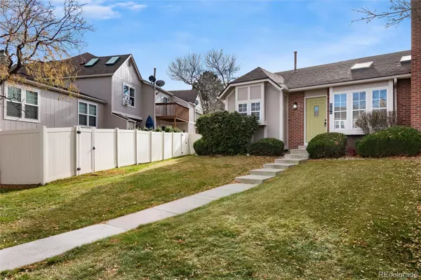 Littleton, CO 80128,9709 W Chatfield AVE #A