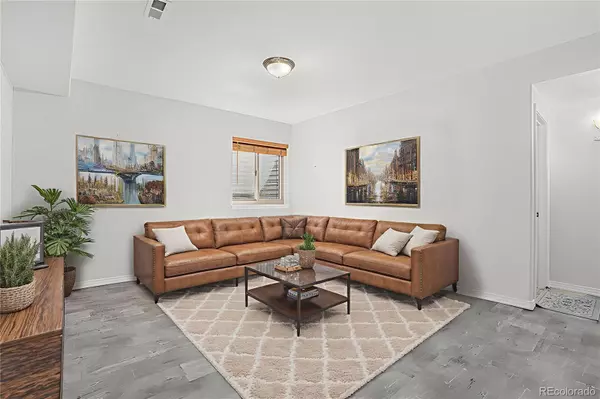 Centennial, CO 80121,6366 S Harrison CT