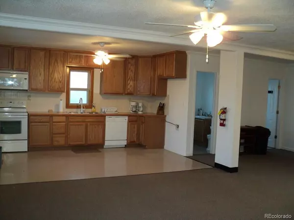 Aurora, CO 80011,1181 Laredo ST