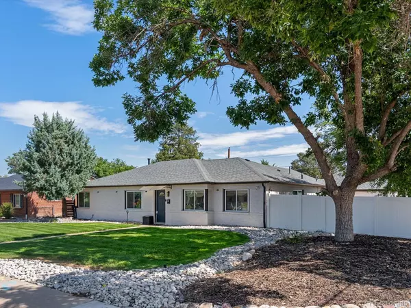 Aurora, CO 80011,900 Troy ST