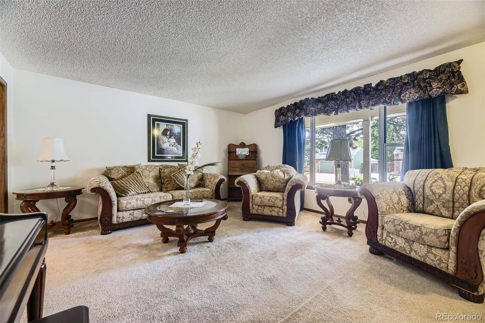 Littleton, CO 80127,10675 W Rowland AVE