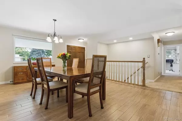 Lakewood, CO 80227,2521 S Chase LN