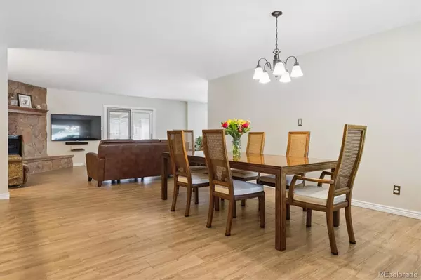 Lakewood, CO 80227,2521 S Chase LN