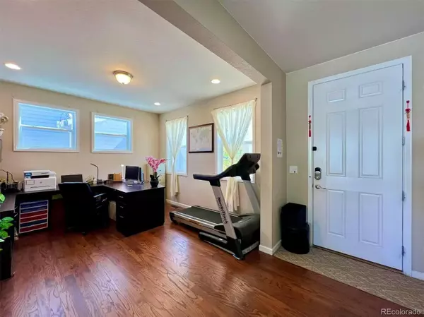 Longmont, CO 80503,5008 Maxwell AVE