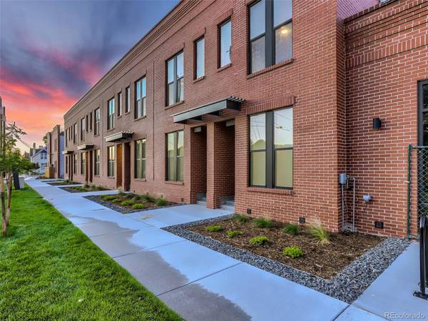 935 33rd ST, Denver, CO 80205