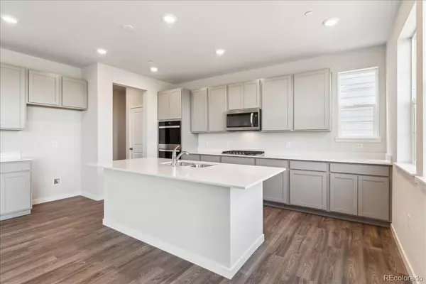 Erie, CO 80026,1431 Loraine CIR
