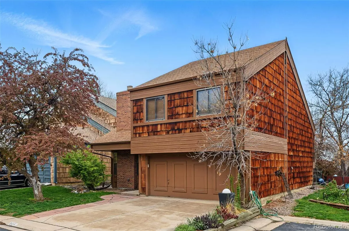 Littleton, CO 80127,10102 W Ida AVE #214