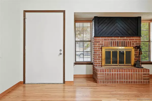 Littleton, CO 80127,10102 W Ida AVE #214