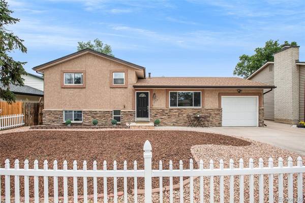 2067 El Camino Meseta ST, Fountain, CO 80817