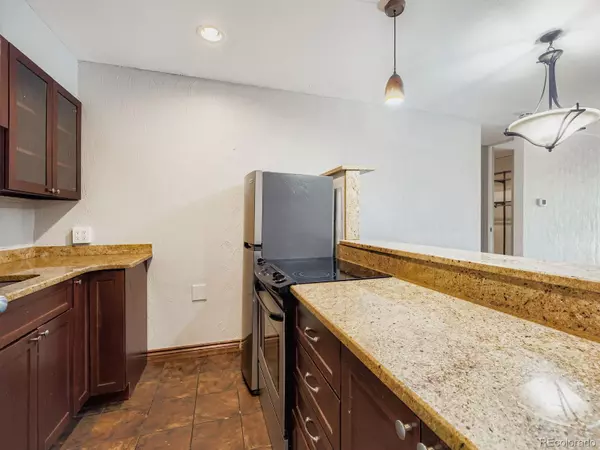Denver, CO 80218,1050 N Corona ST #216