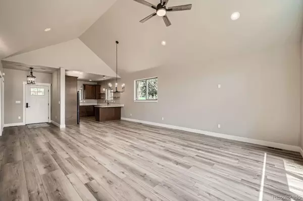 Woodland Park, CO 80863,211 E Pikes Peak AVE