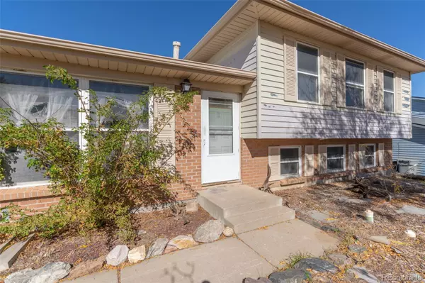 Aurora, CO 80017,1423 S Helena CIR