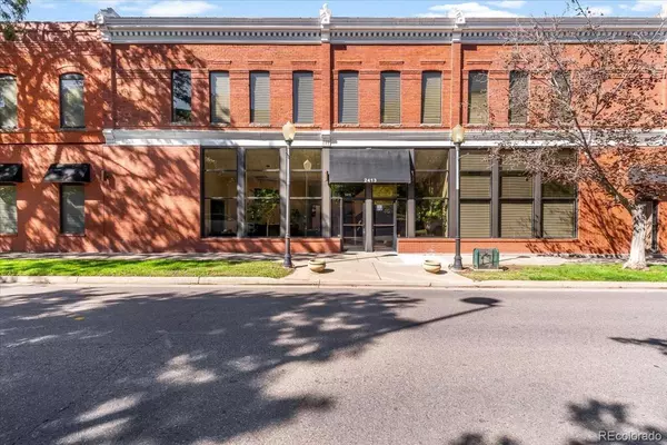 Denver, CO 80205,2413 N Washington ST