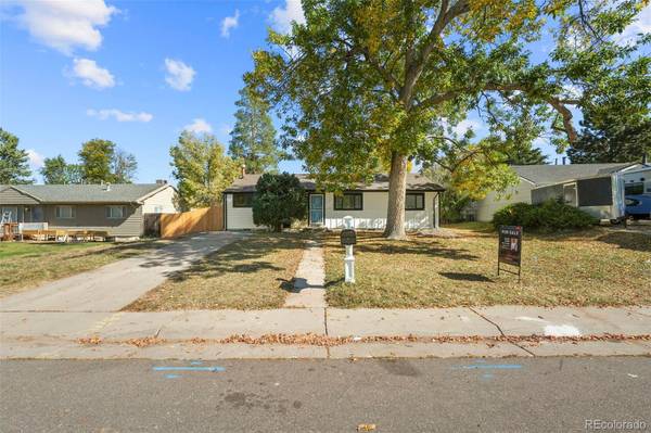 3432 S Holly ST, Denver, CO 80222