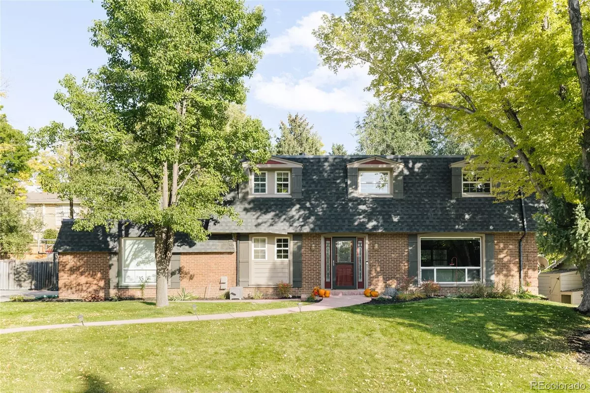 Lakewood, CO 80215,2368 Ward DR