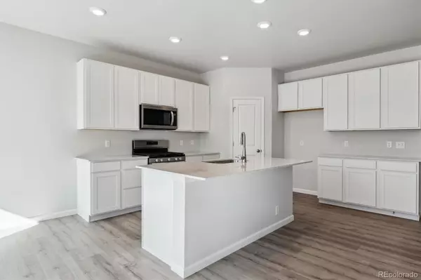 Elizabeth, CO 80107,4264 Gozzer Ranch DR